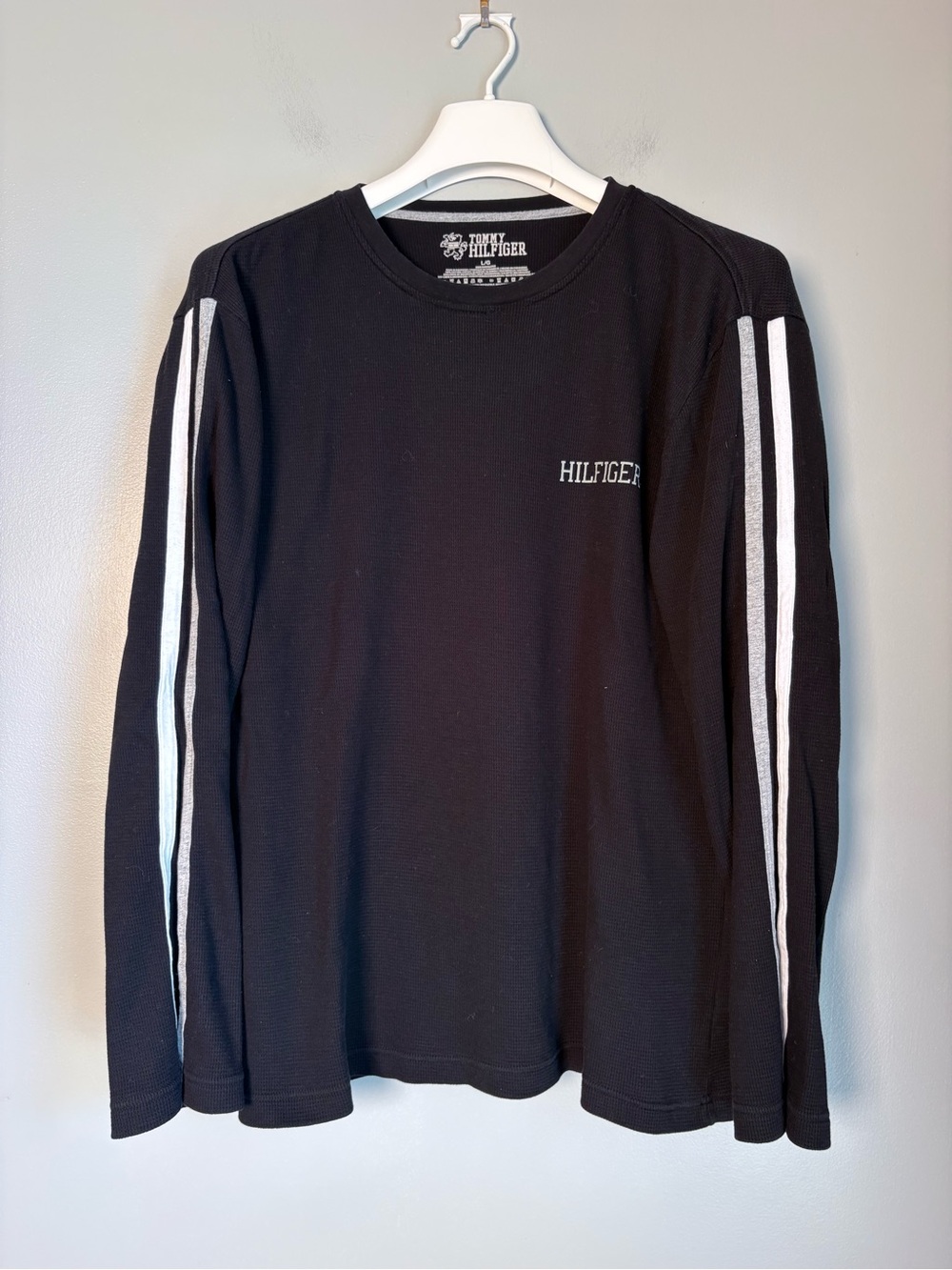 Tommy Hilfiger Mens Large Waffle Thermal Shirt Black Stripe Sleeve Embroidered L